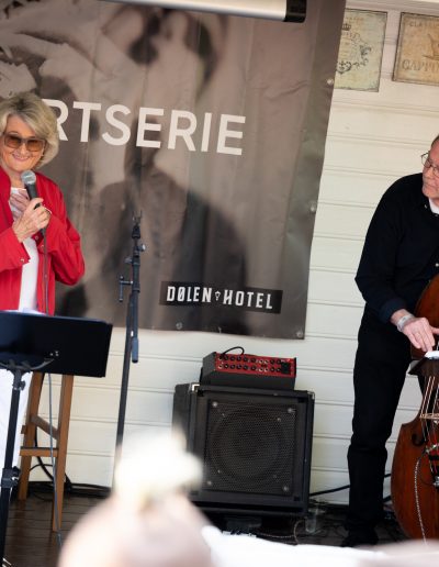 Hagekonsert med Karin Krog 2023 (foto: Birgit Fostervold)