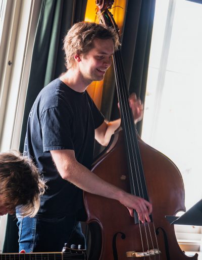 Seniorjazz med Julian Haugland og Iver Cadas (foto: Birgit Fostervold)